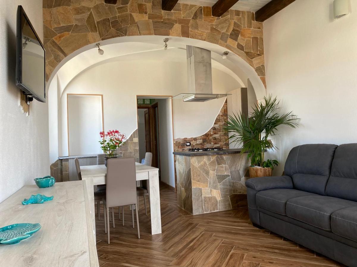 Апартаменты Casa Balilla Ла-Маддалена Экстерьер фото